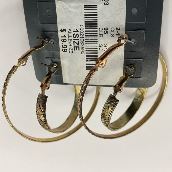 Addition Elle Hoops - Picture 3 of 3